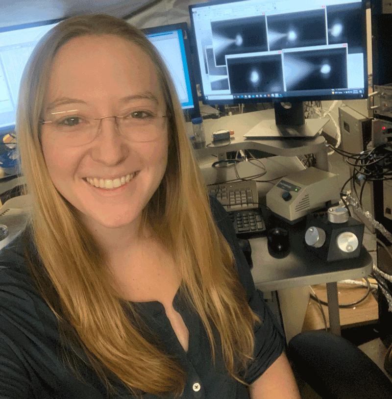 Elizabeth A. Berry, GSBMS Class of 2023, in a research lab